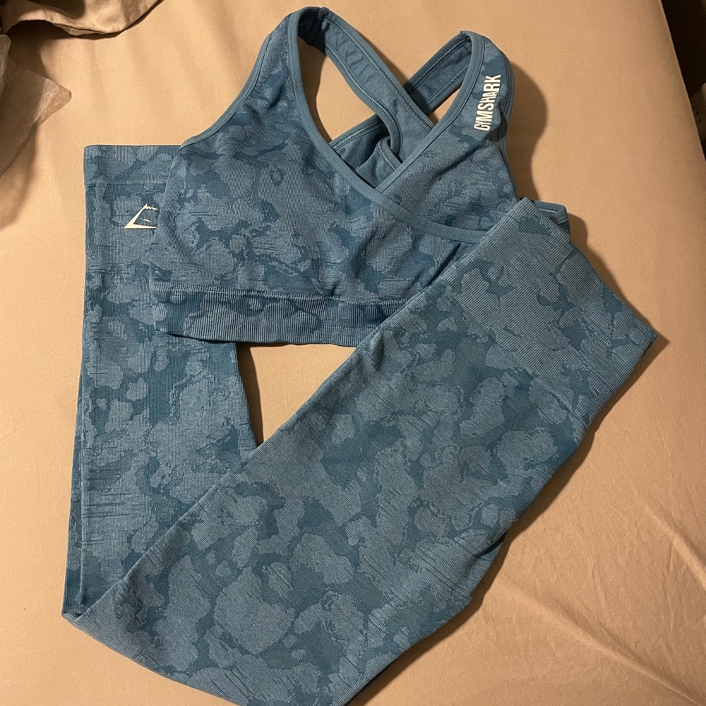 Gymshark set size smal